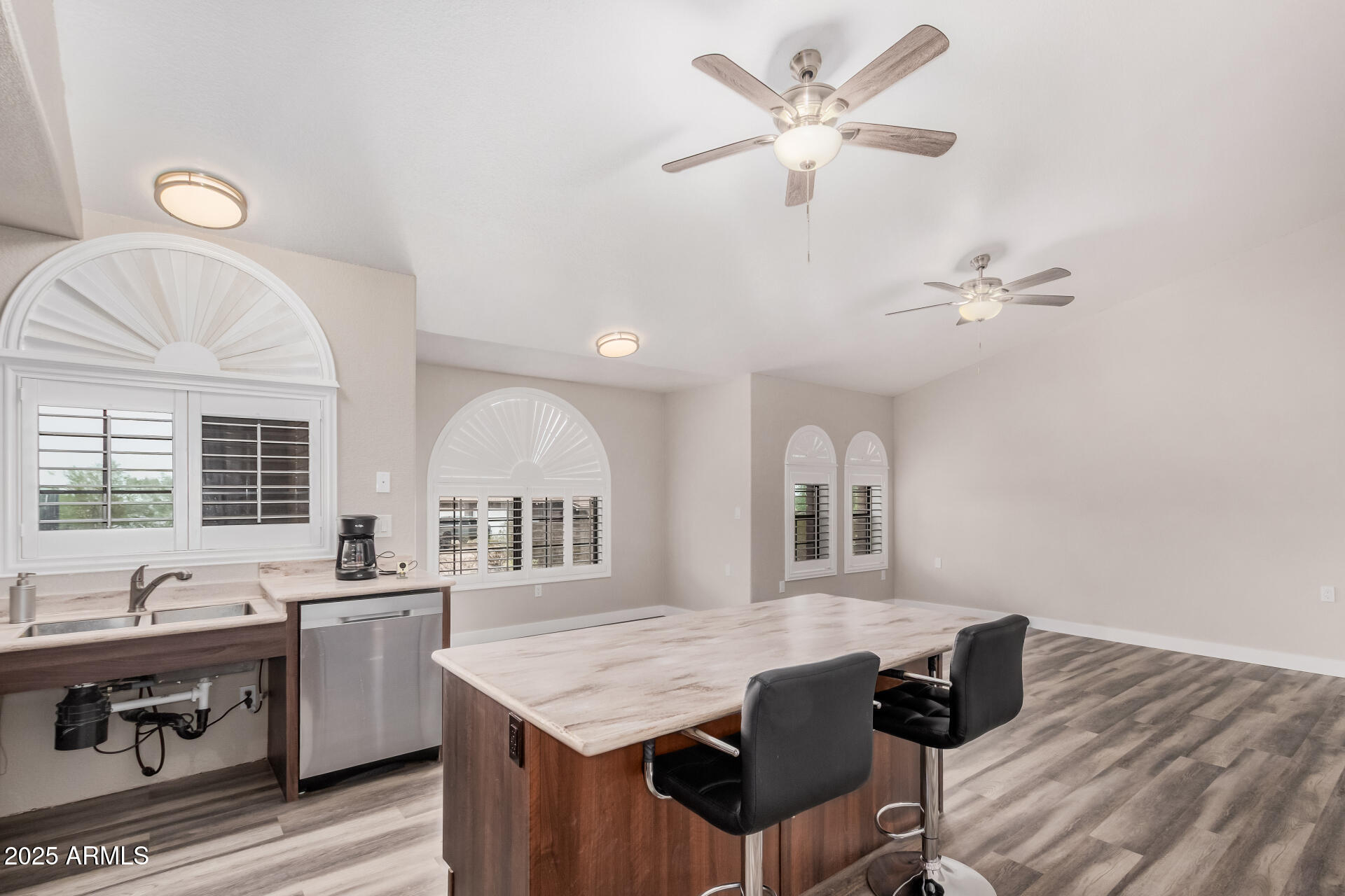 8112 E MCDOWELL Road