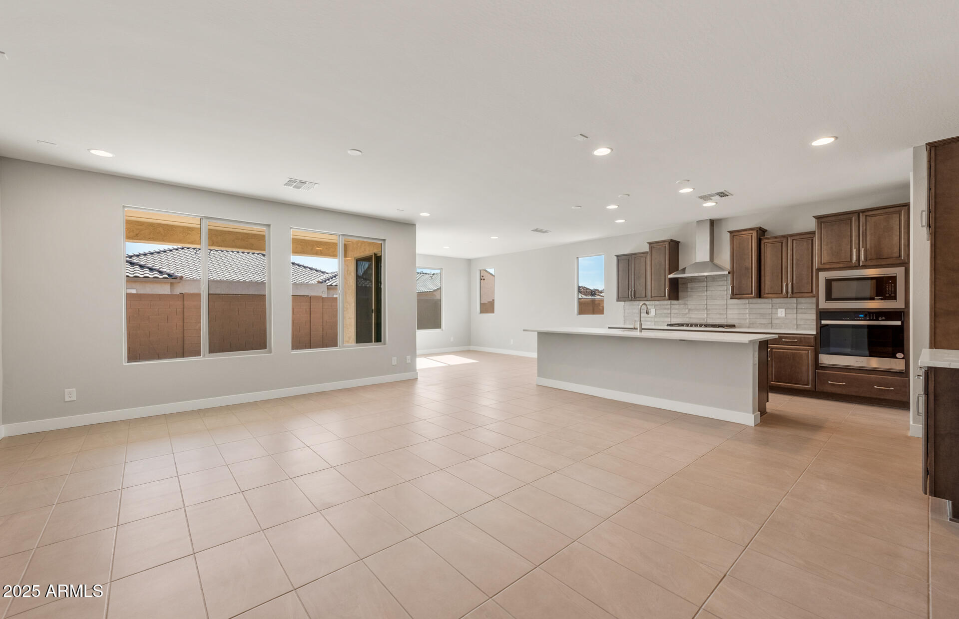 7659 W Cactus Wren Way