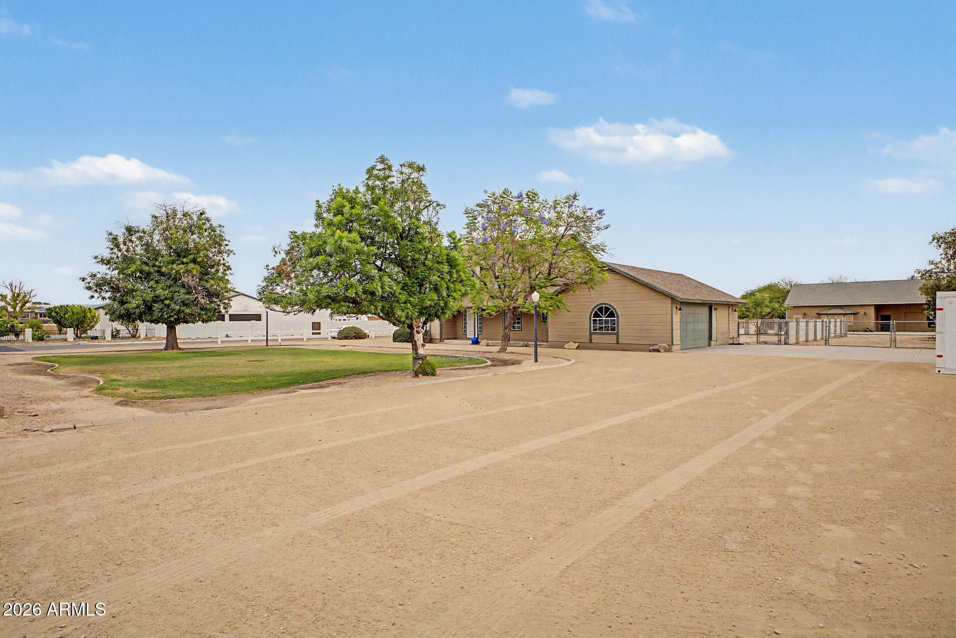 8807 W WILLIAMS Road