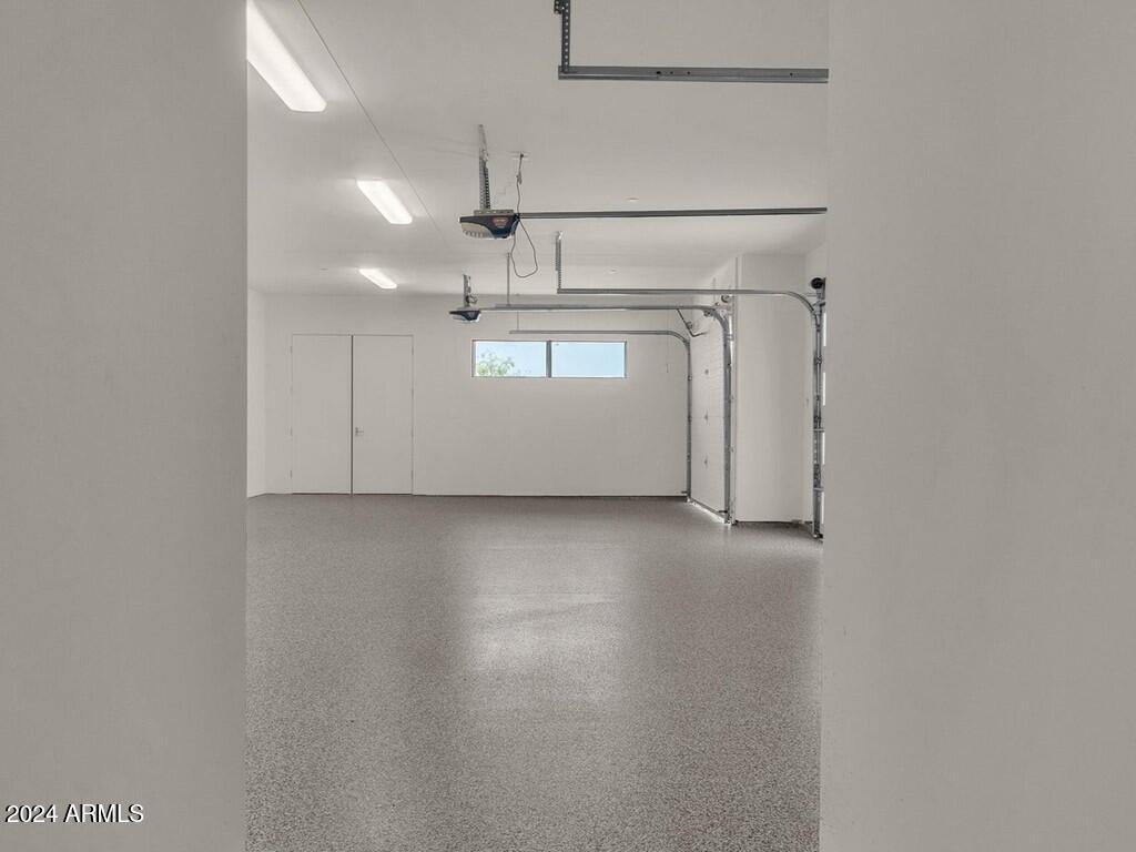 37200 N CAVE CREEK Road 1002