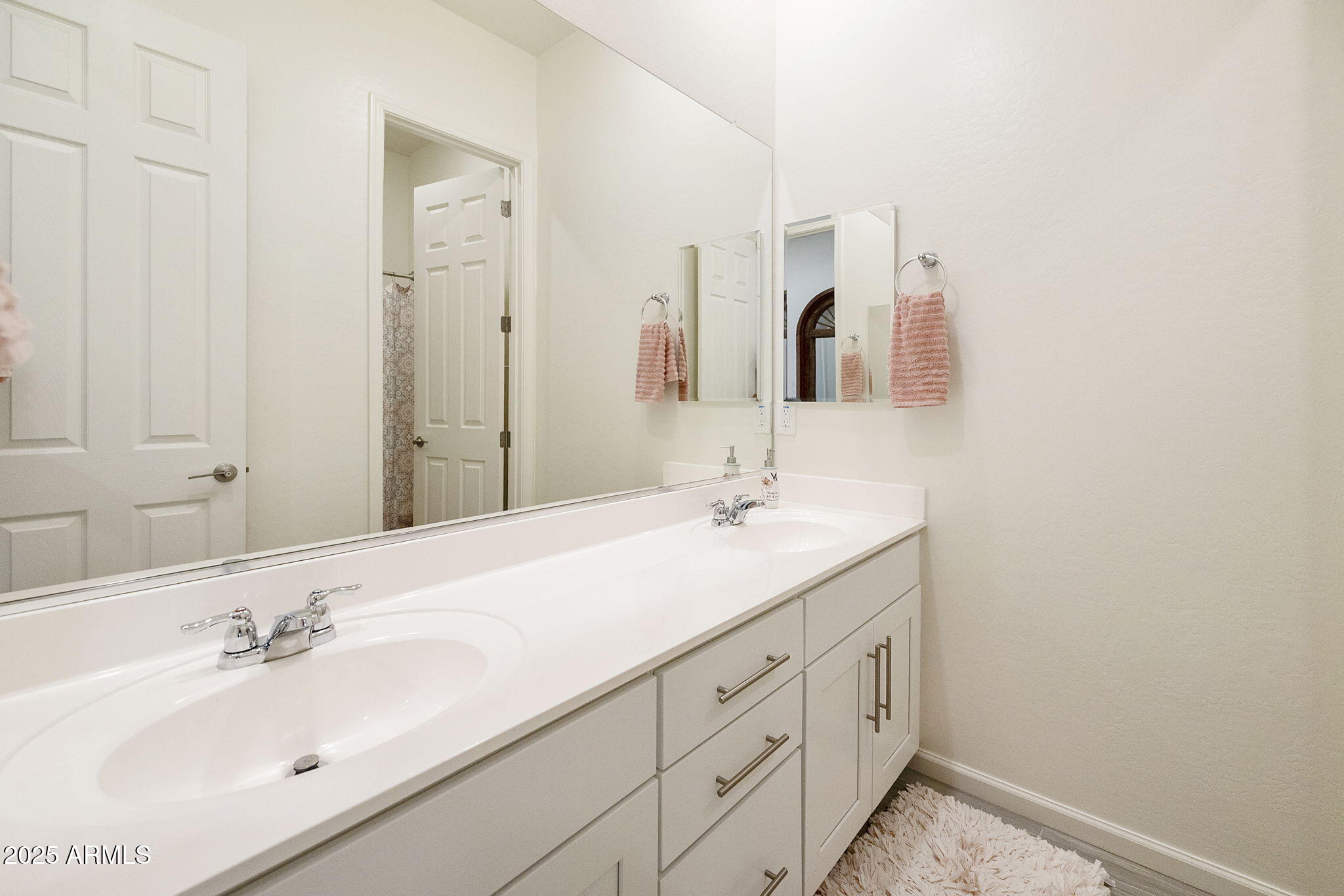 Buckeye, Arizona 85396, United States, 4 Bedrooms Bedrooms, ,3 BathroomsBathrooms,Residential,Active,251055