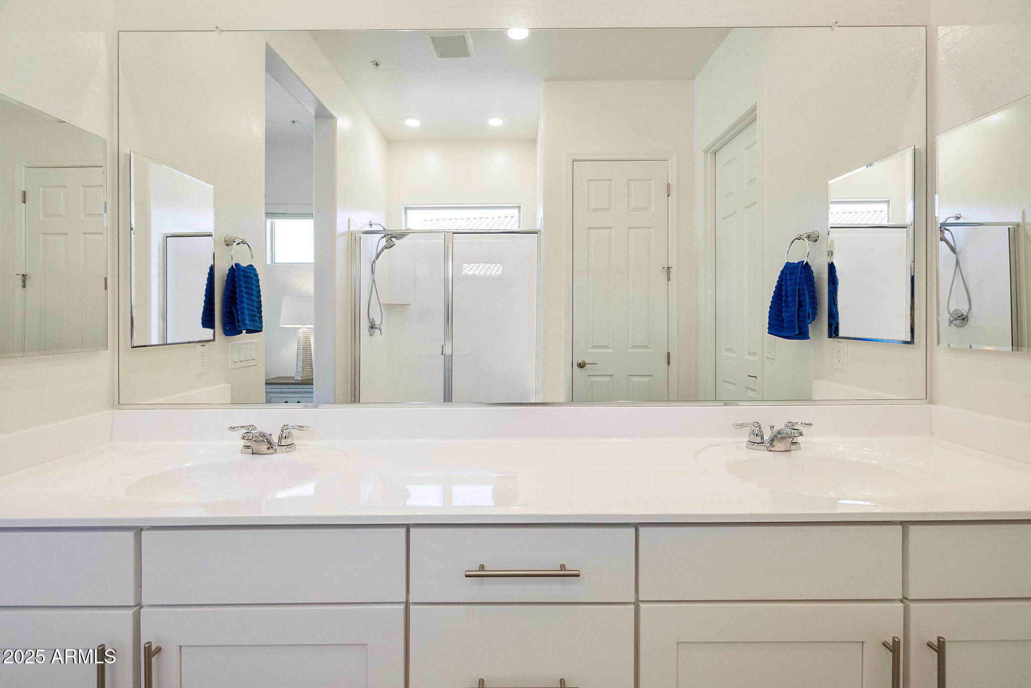 Buckeye, Arizona 85396, United States, 4 Bedrooms Bedrooms, ,3 BathroomsBathrooms,Residential,Active,251055