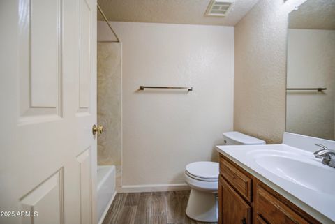 2660 E FOUNTAIN Street Mesa AZ 85213