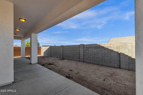 A home in Arizona City