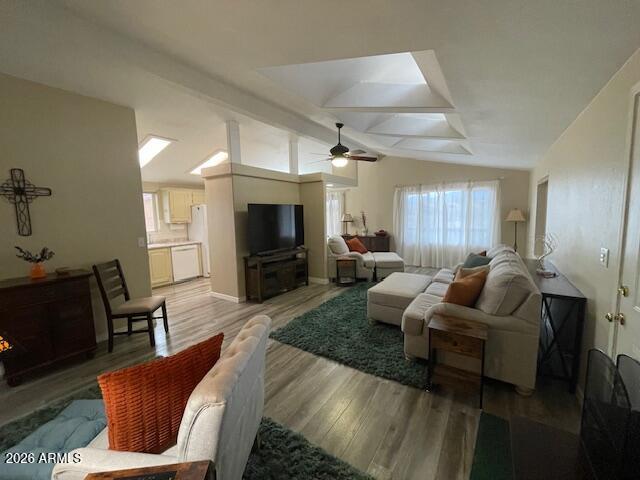 2050 W State Route 89A -- 152