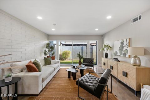 Photo of 1450 E Bethany Home Road #8, Phoenix, AZ 85014 (MLS # 6960747)