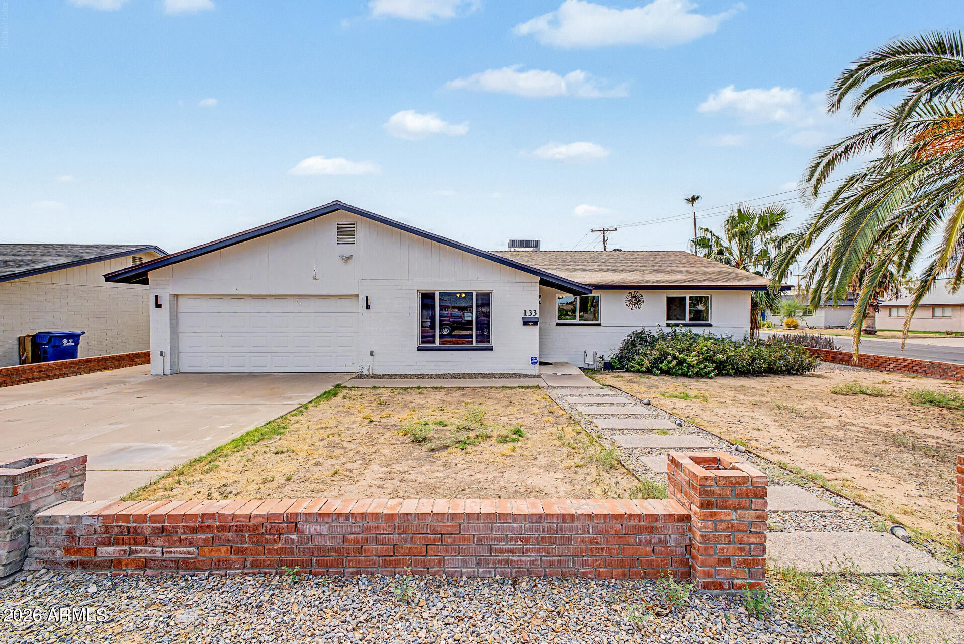 133 W Balboa Drive