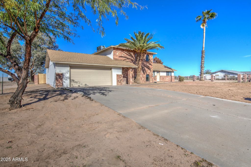 Photo of 25450 W Clayton Road, Casa Grande, AZ 85193 (MLS # 6955503)