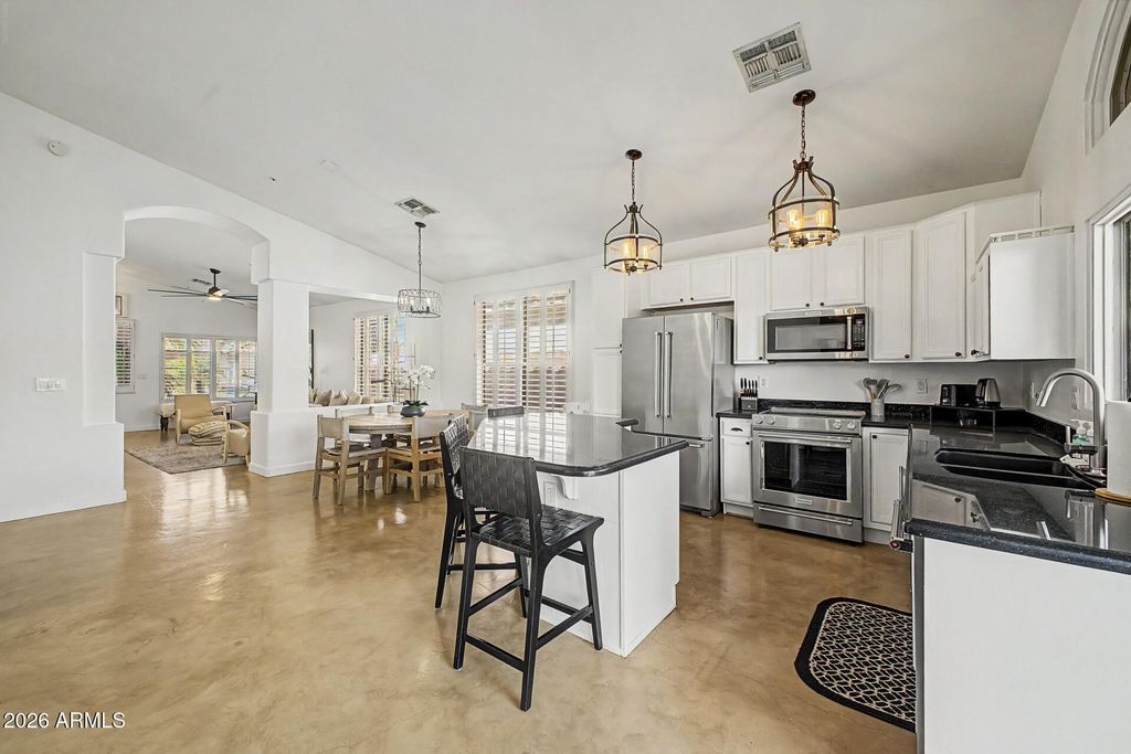 Photo of 8143 E Michelle Drive, Scottsdale, AZ 85255 (MLS # 7029162)