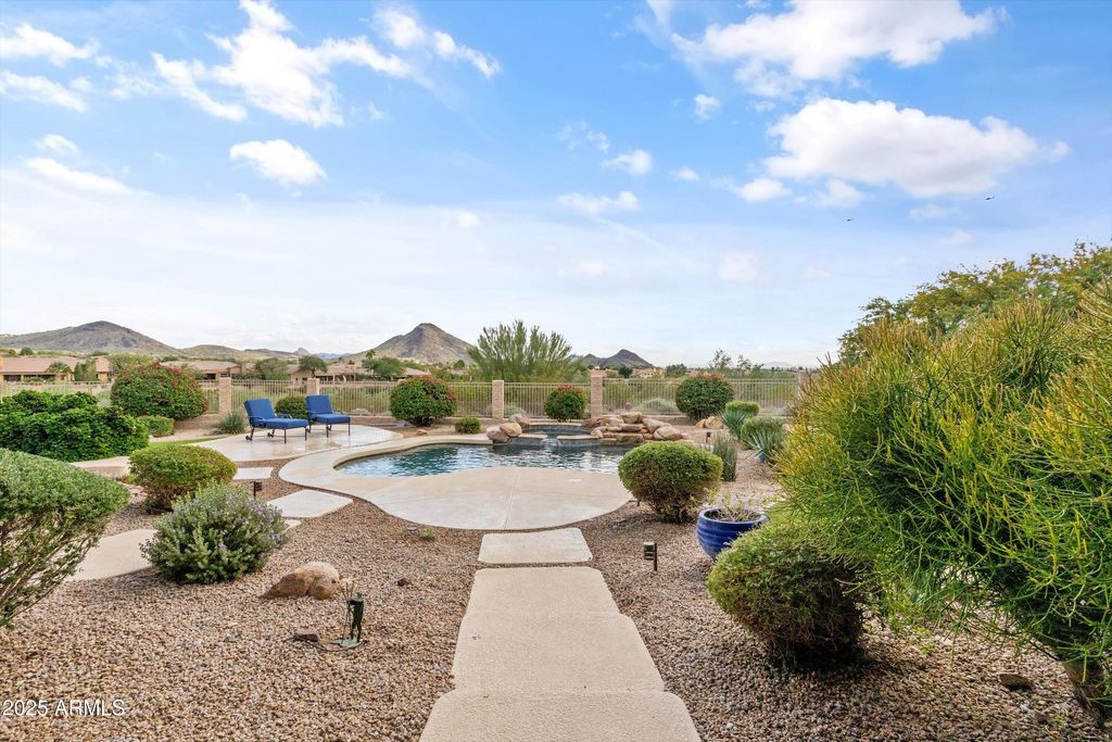 Photo of 12869 E Altadena Drive, Scottsdale, AZ 85259 (MLS # 6949566)