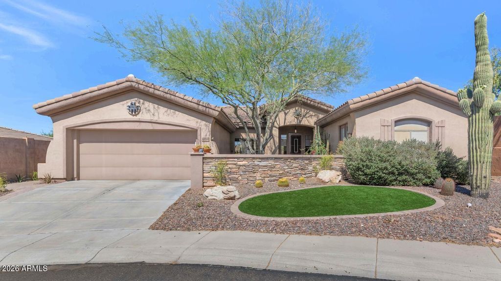 Photo of 41734 N Maidstone Court, Phoenix, AZ 85086 (MLS # 7028737)