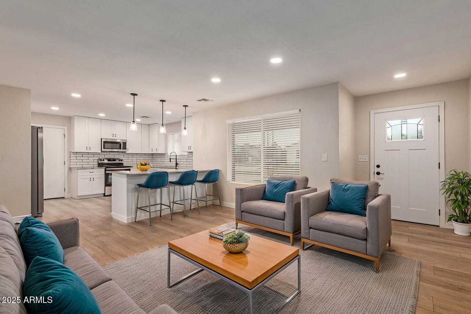 7601 E ALBANY Street