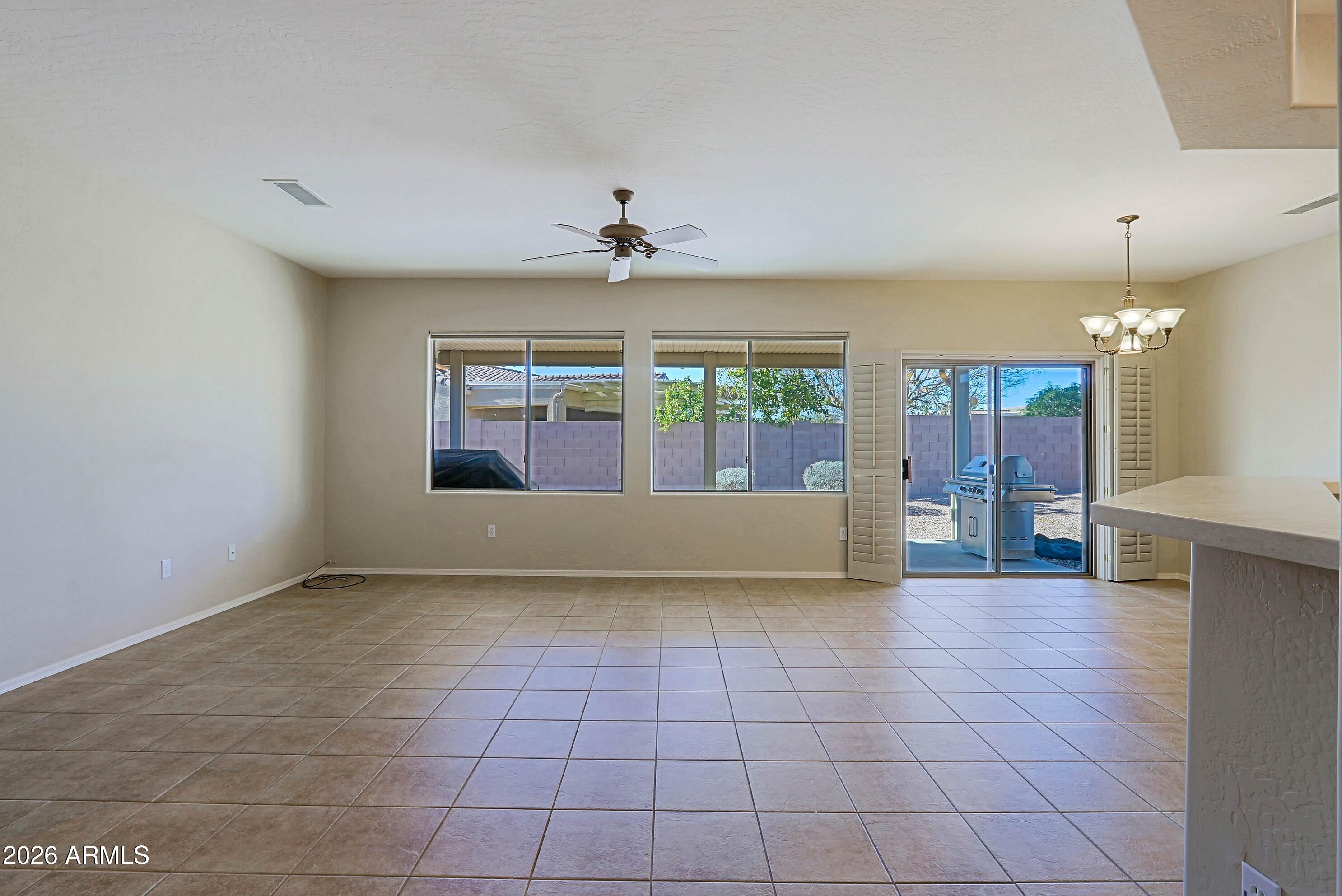 20862 N SEQUOIA CREST Drive