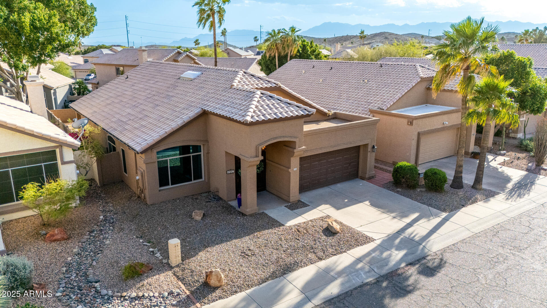 1447 E NIGHTHAWK Way