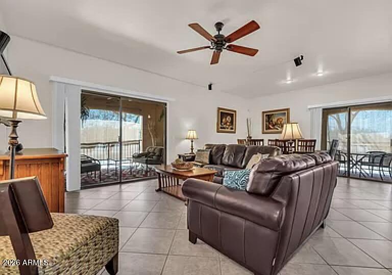 16801 N 94TH Street 1005