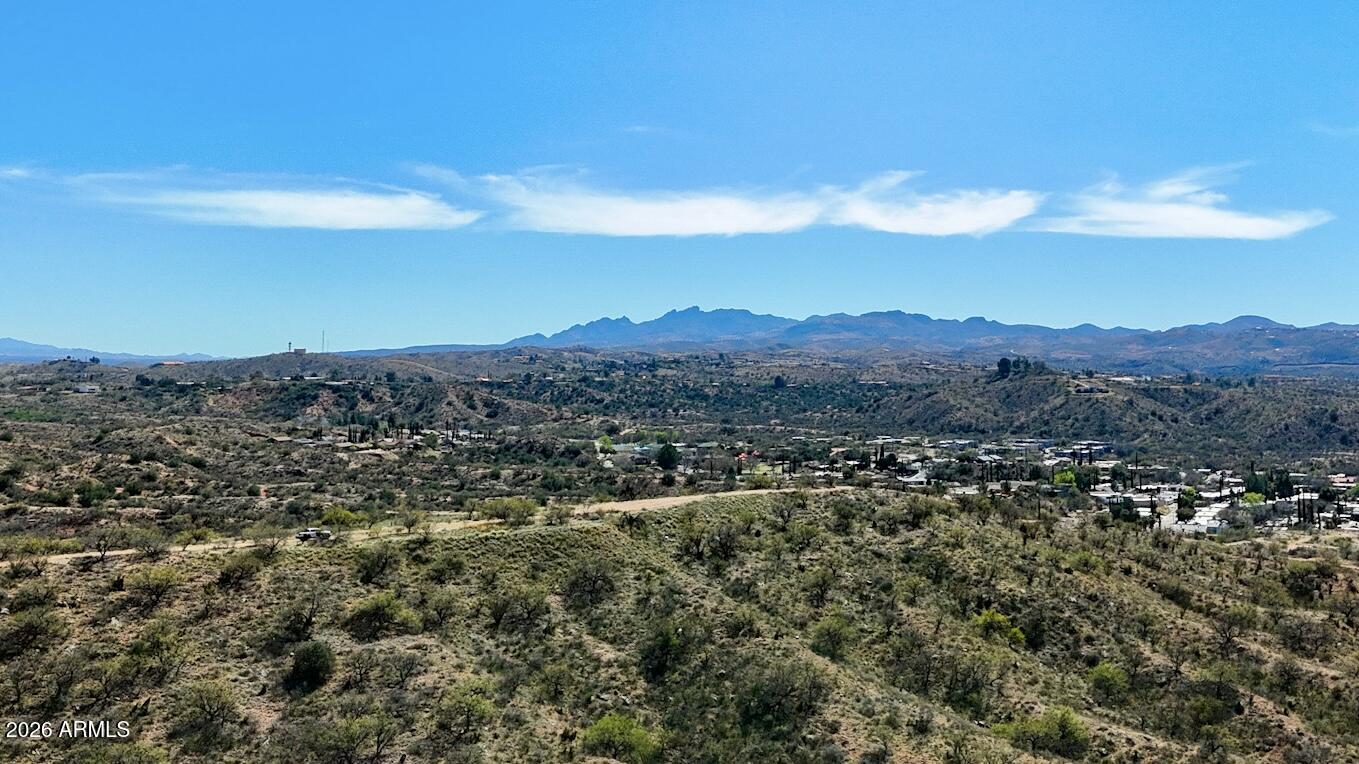 2709 N Cinco Millas Rd Road -