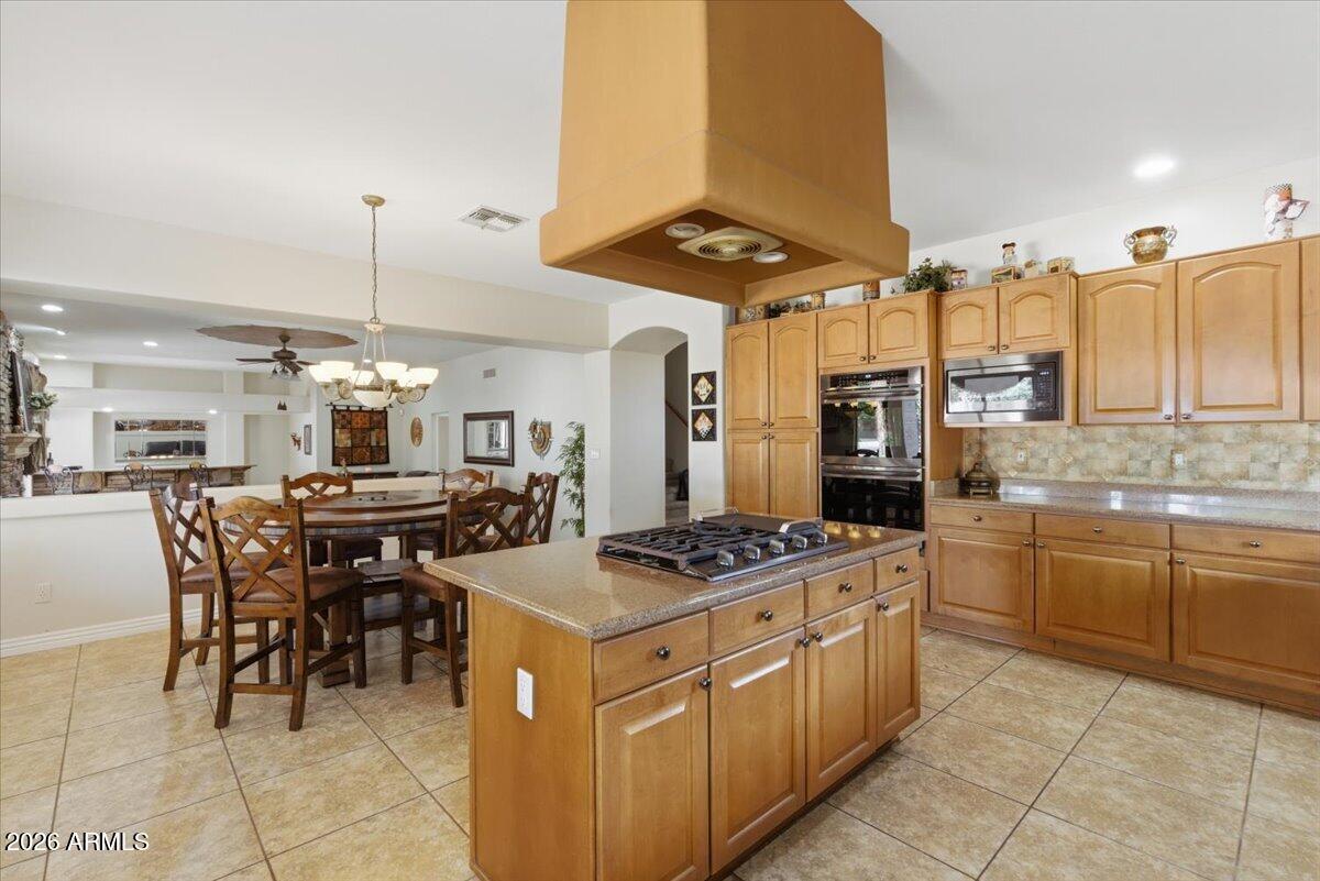 SAGUARO VISTA ESTATES - Residential