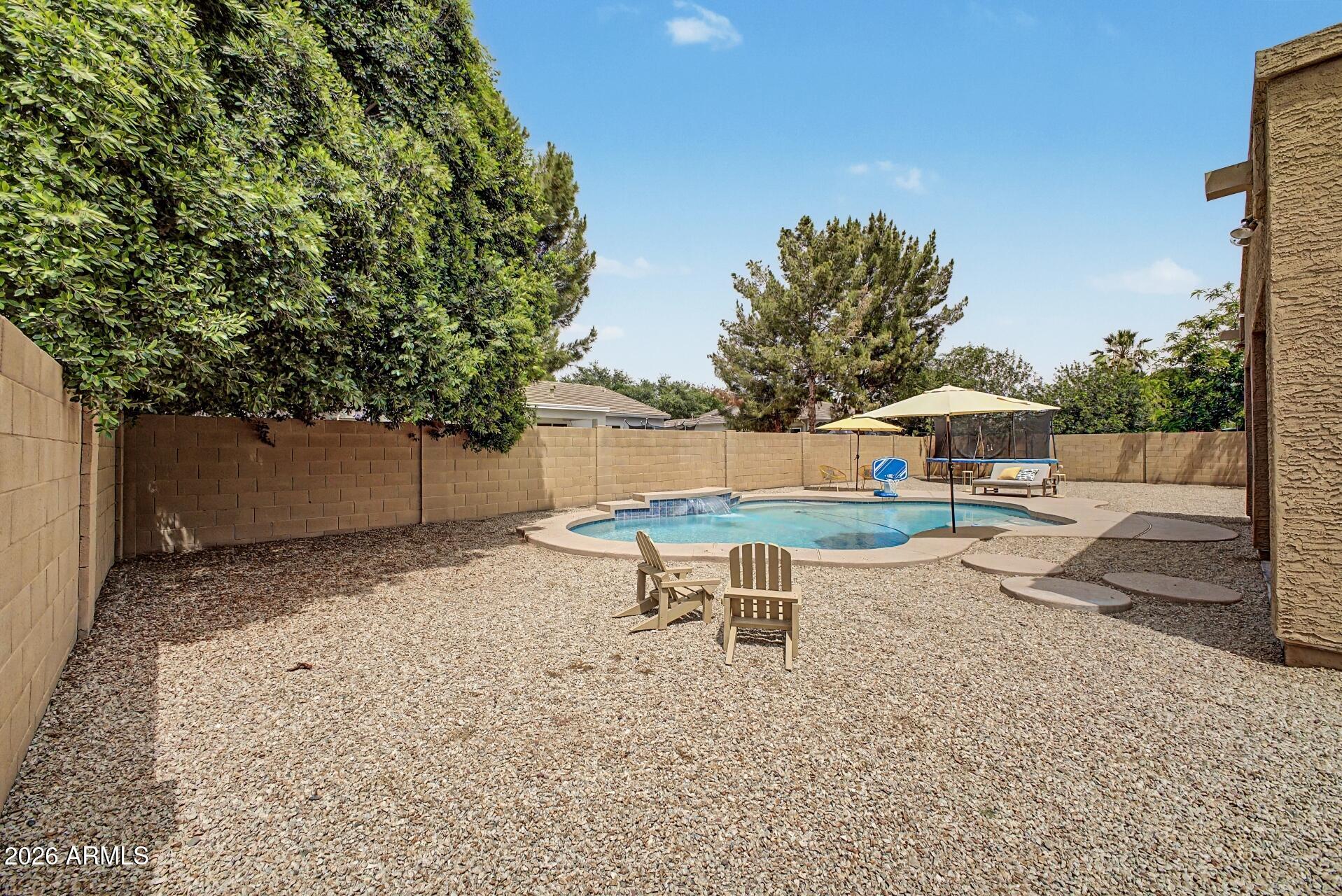HIGLEY GROVES WEST - Residential
