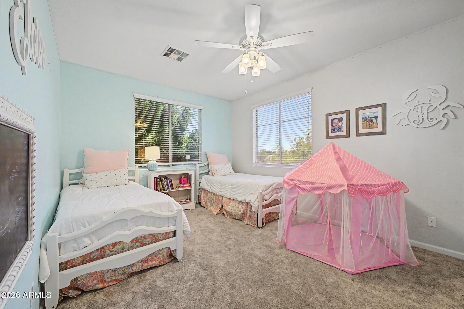 HIGLEY GROVES WEST - Residential
