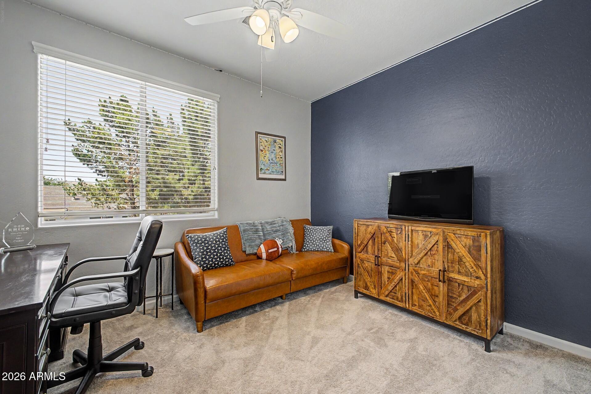 HIGLEY GROVES WEST - Residential