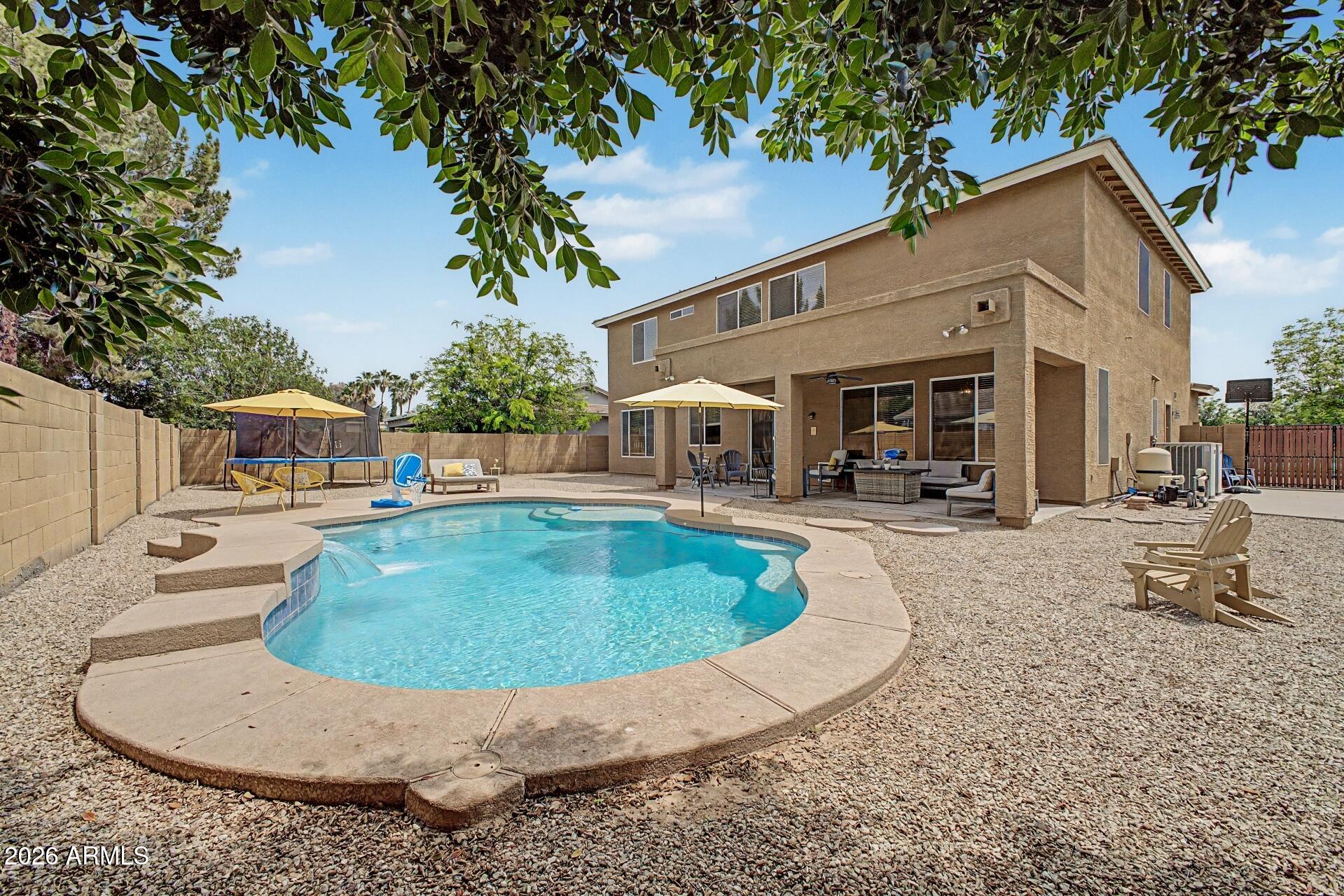 HIGLEY GROVES WEST - Residential