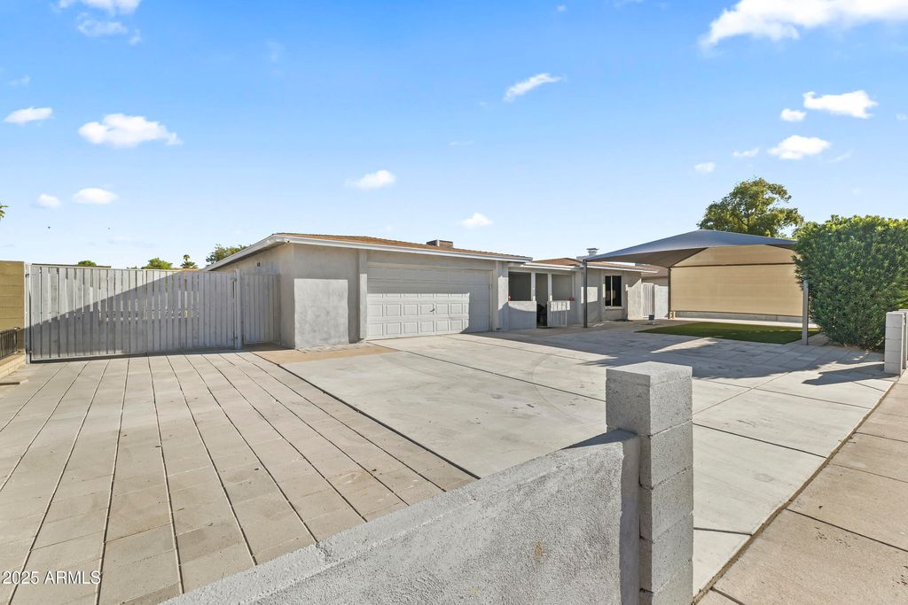 Photo of 4632 W Paradise Drive, Glendale, AZ 85304 (MLS # 6922245)