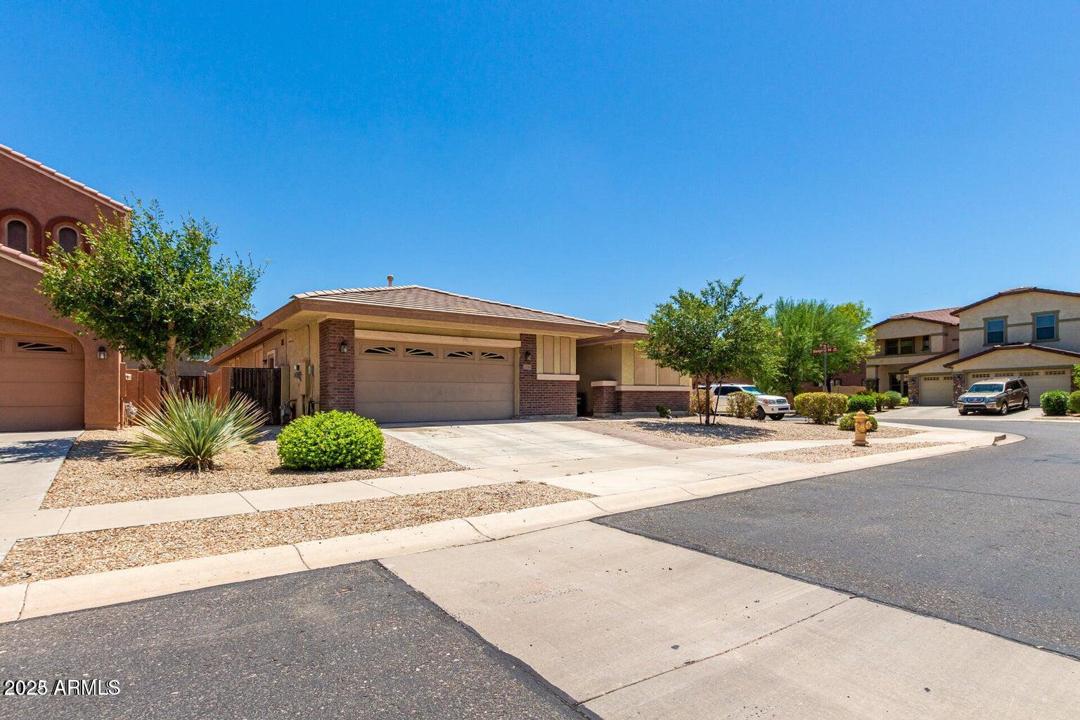 Search Homes 1 11249 N 161ST Avenue