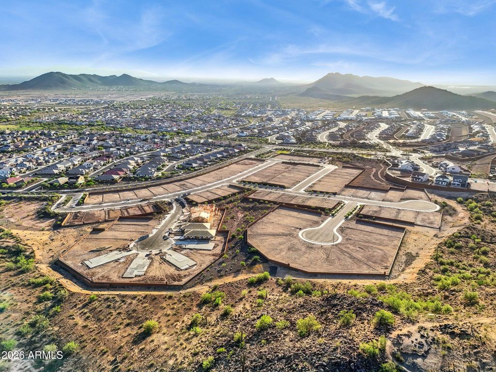 Photo of 6947 W Straight Arrow Lane, Peoria, AZ 85383 (MLS # 6995059)