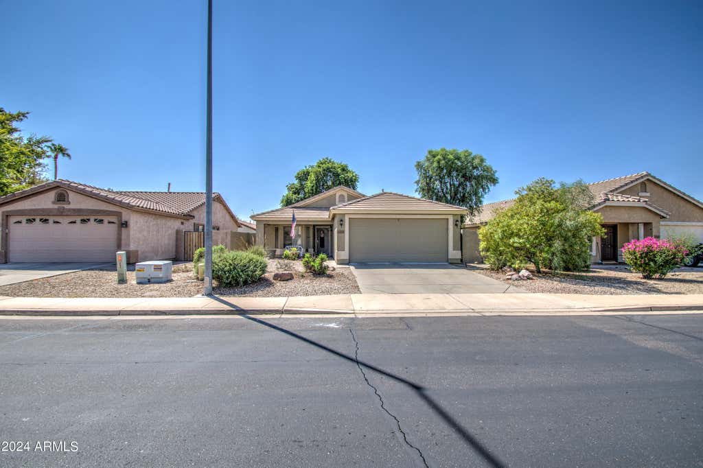 Photo of 10109 E Obispo Avenue, Mesa, AZ 85212 (MLS # 7056161)