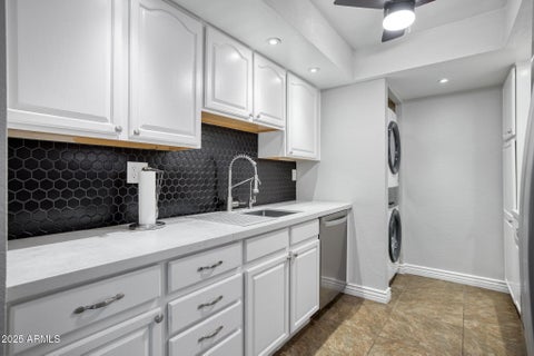 Photo of 10444 N 69th Street #201, Paradise Valley, AZ 85253 (MLS # 6938019)