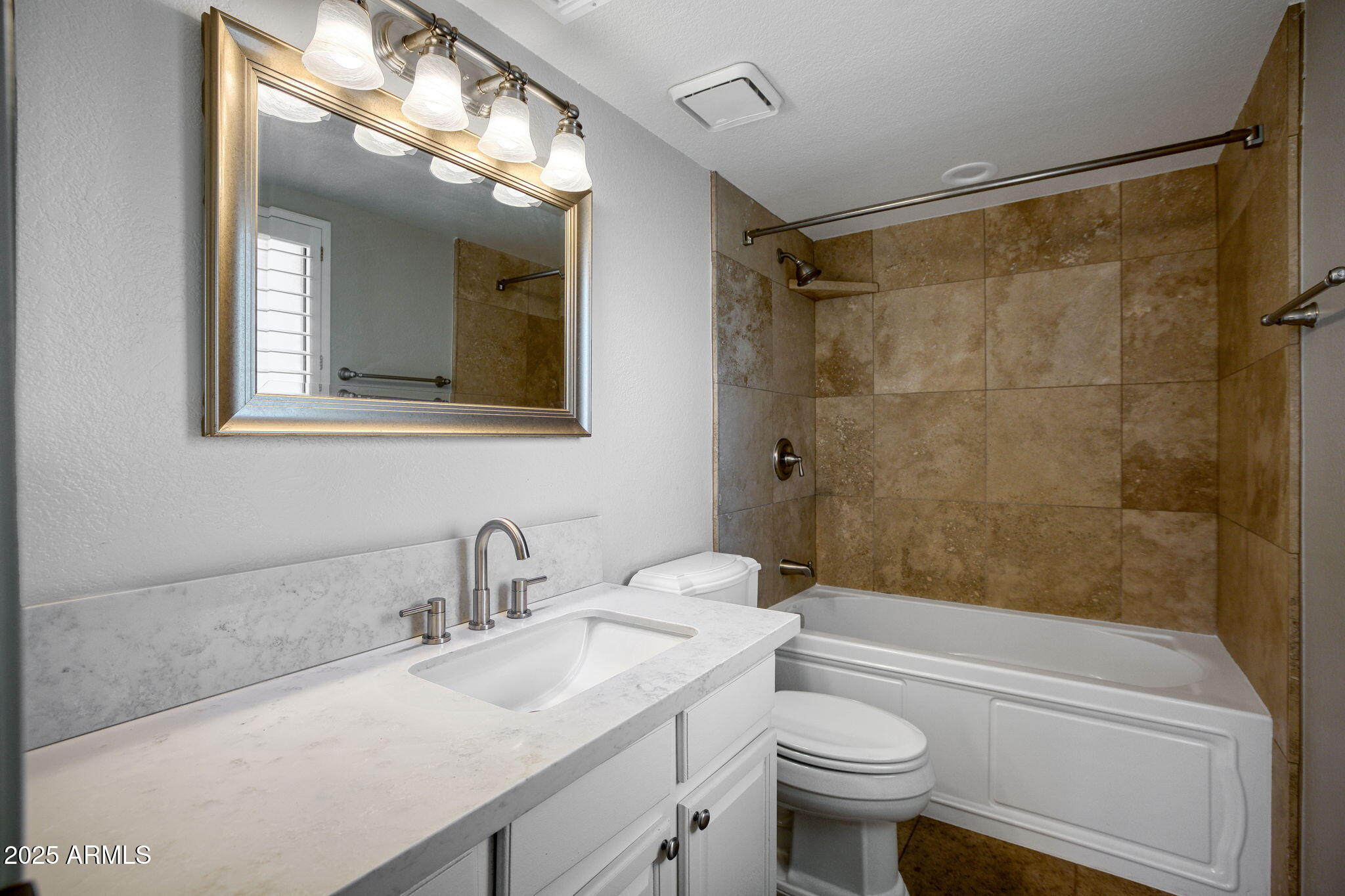 SADDLETREE CONDOMINIUMS - Residential
