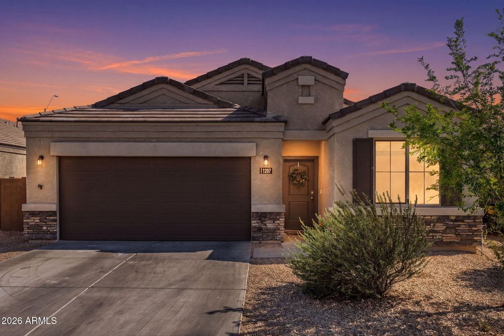 Photo of 1237 E Paul Drive, Casa Grande, AZ 85122 (MLS # 7015486)