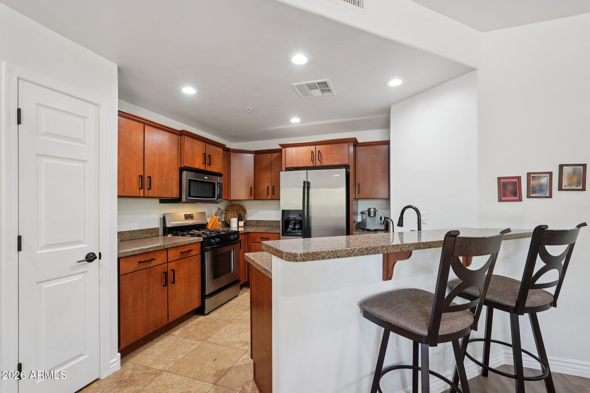 5450 E Deer Valley Drive 1226