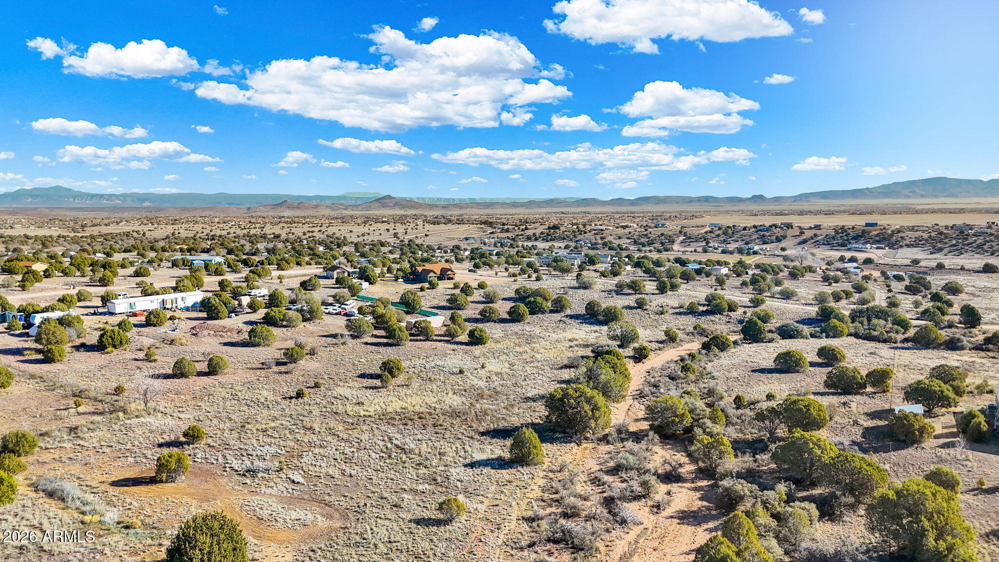 HEREFORD HILLS - Land