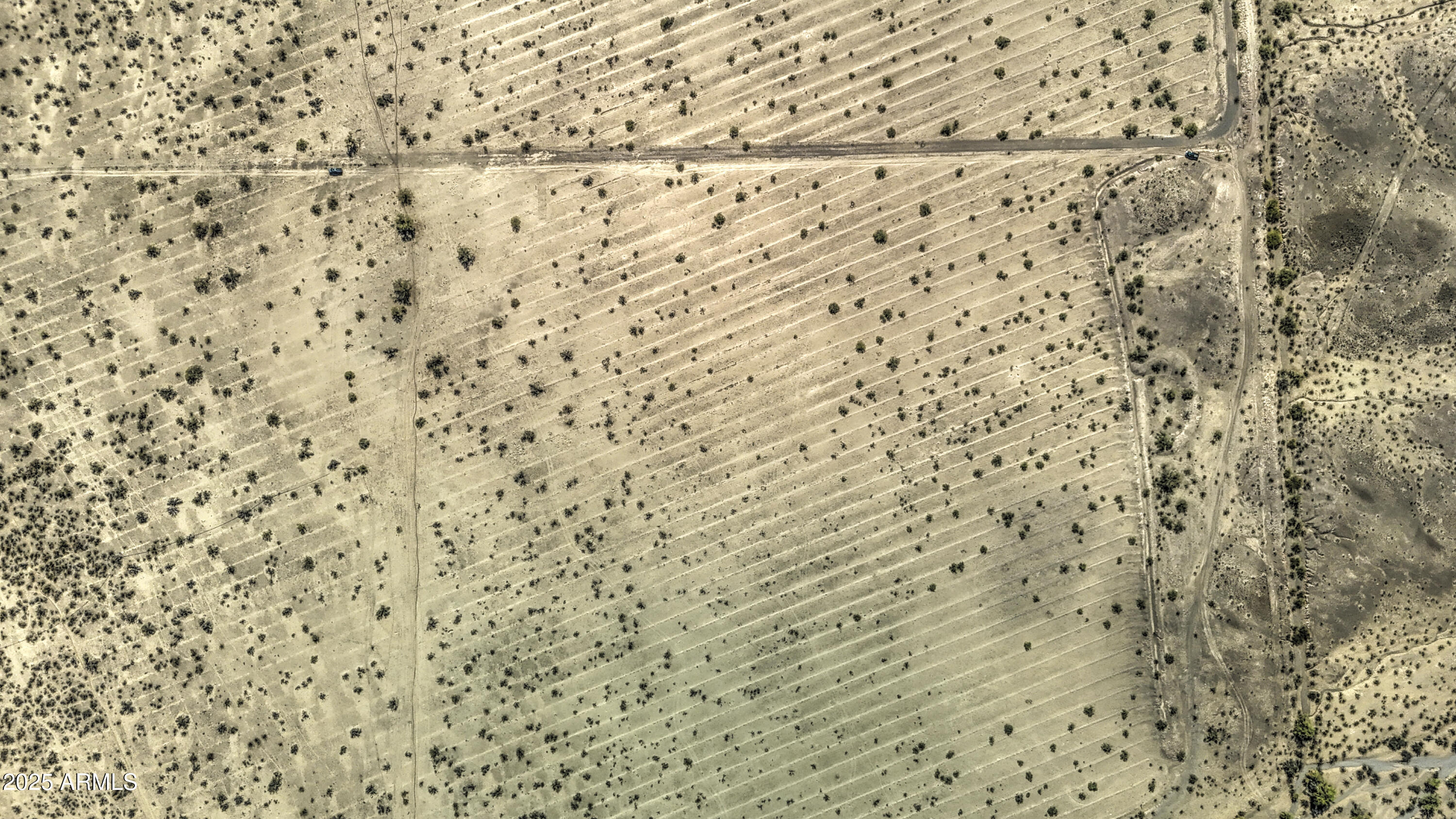 35 acres - Land