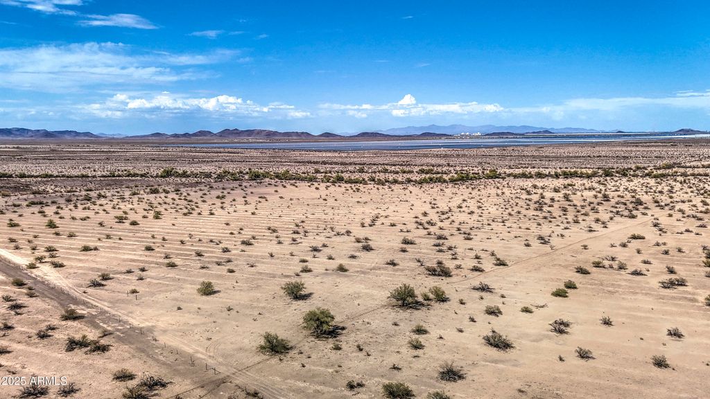 Photo of 0000 W Elliot Road #401-50-011A, Tonopah, AZ 85354 (MLS # 6987536)