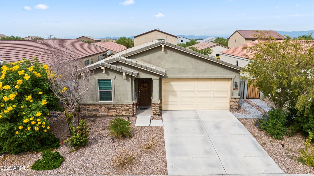 Photo of 4098 W Coneflower Lane, San Tan Valley, AZ 85144 (MLS # 6932748)