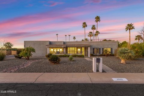 Photo of 6502 E Sharon Drive, Scottsdale, AZ 85254 (MLS # 6991294)