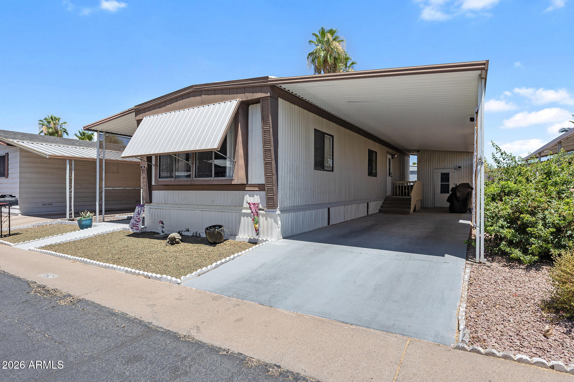 205 S HIGLEY Road 162