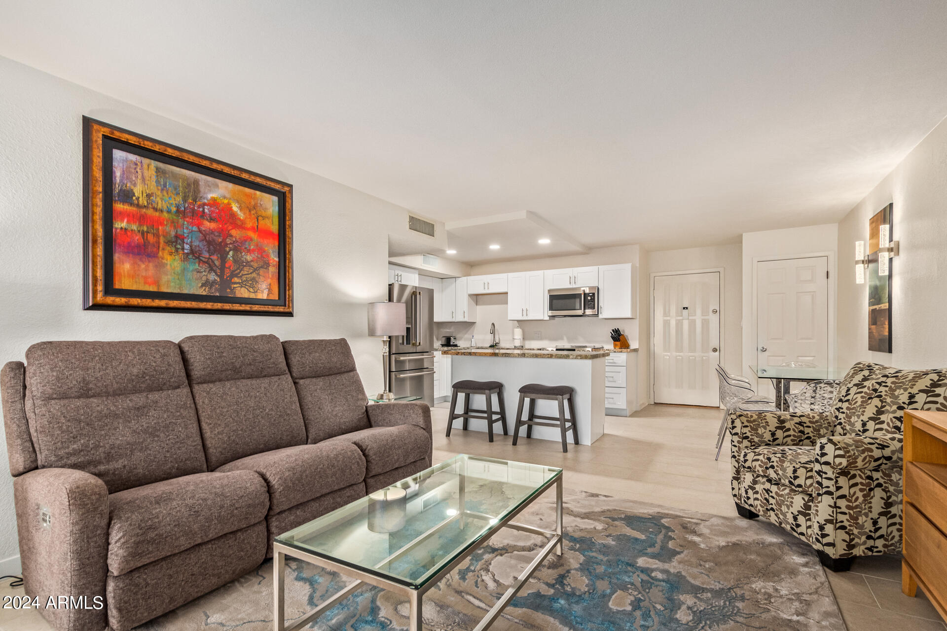 8649 E ROYAL PALM Road 123