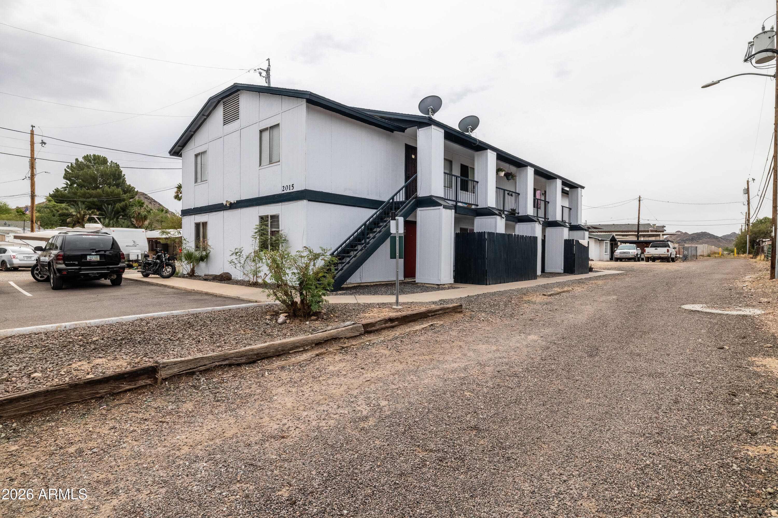 2015 E EUGIE Terrace