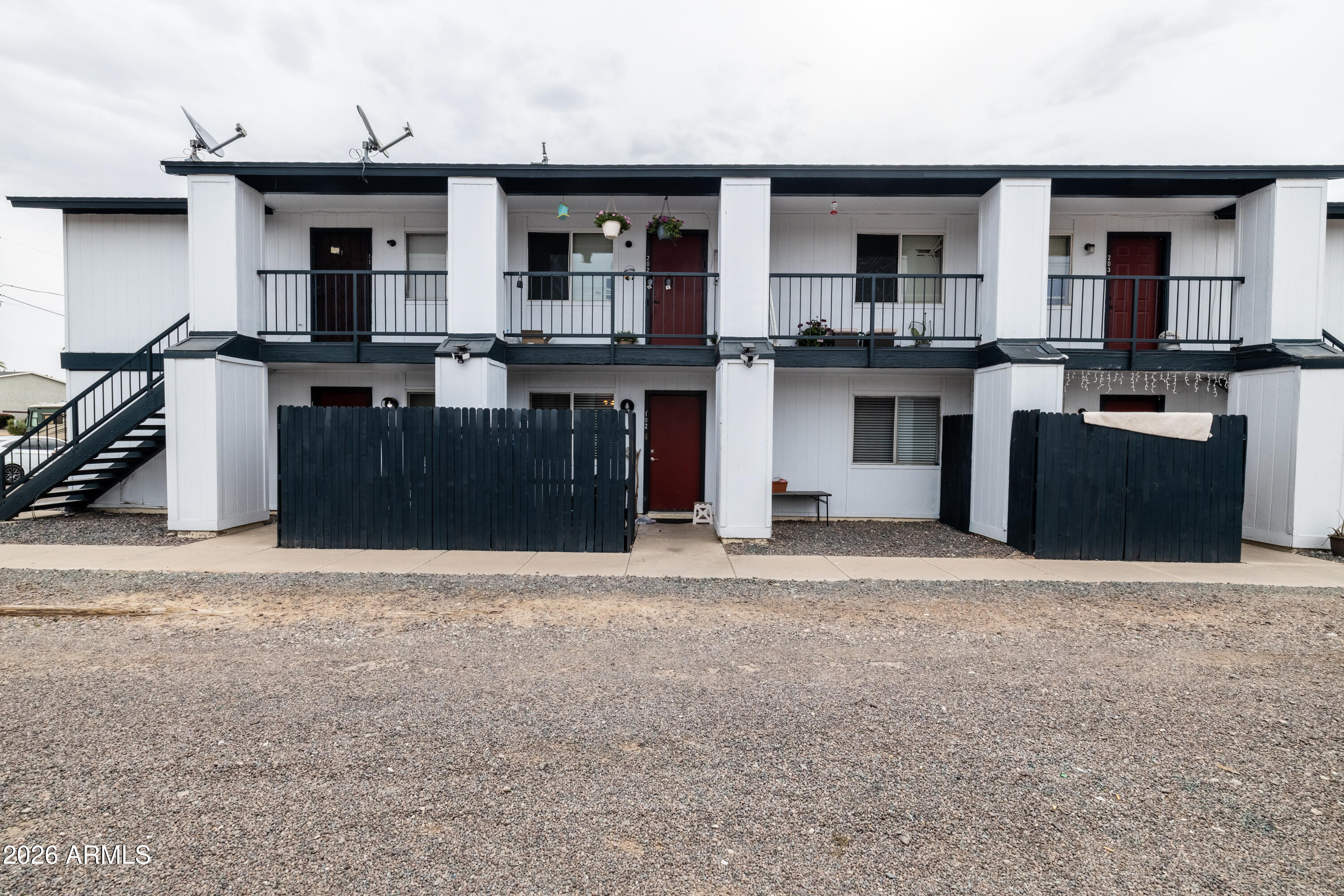 2015 E EUGIE Terrace