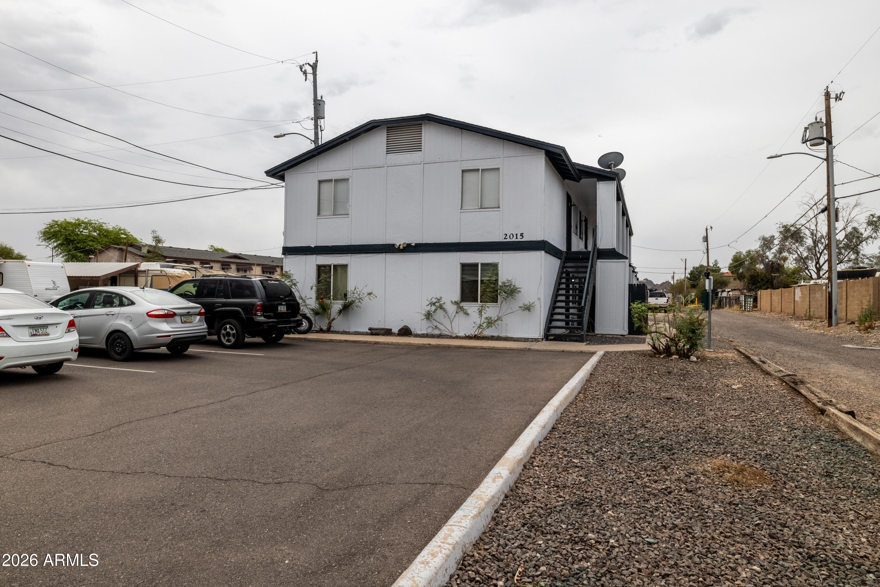 2015 E EUGIE Terrace