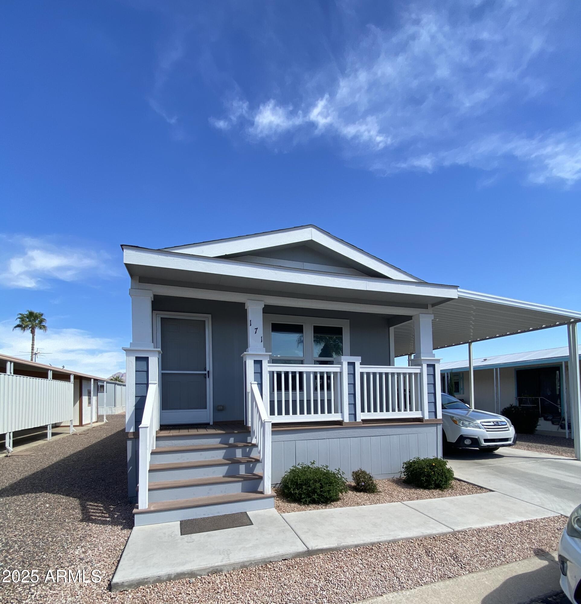 11101 E UNIVERSITY Drive 171