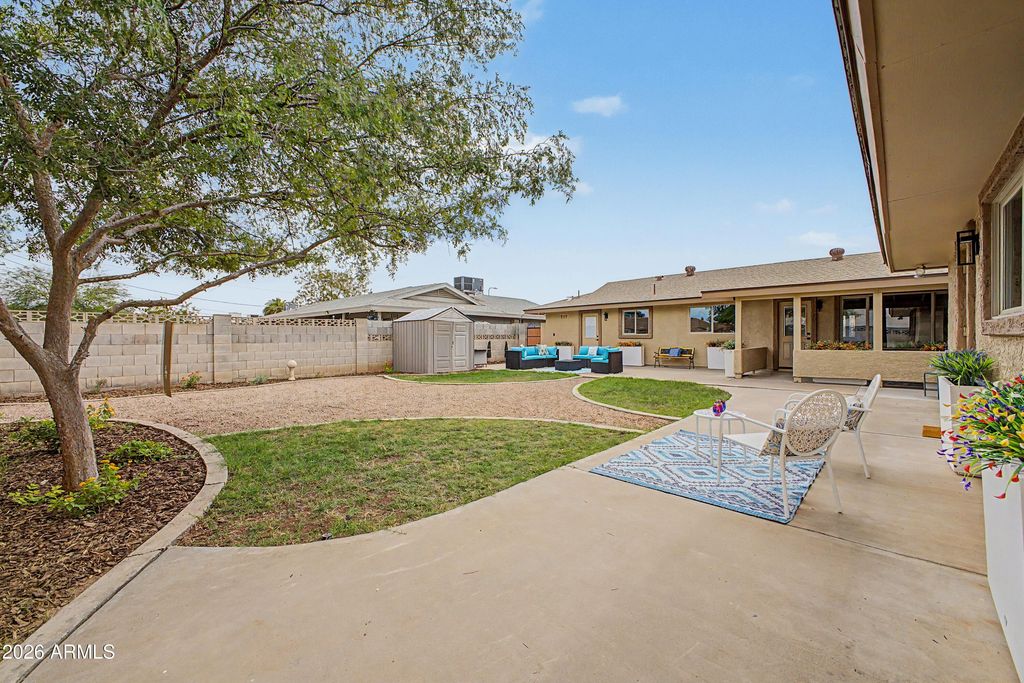 Photo of 922 E Loyola Drive, Tempe, AZ 85282 (MLS # 7022039)
