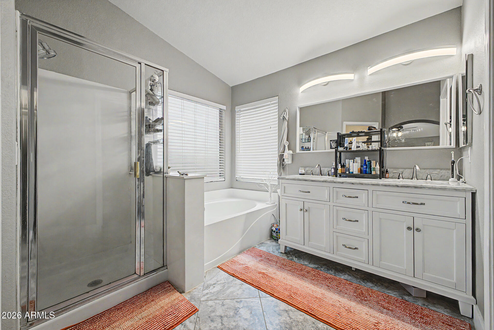 2223 E Torrey Pines Place