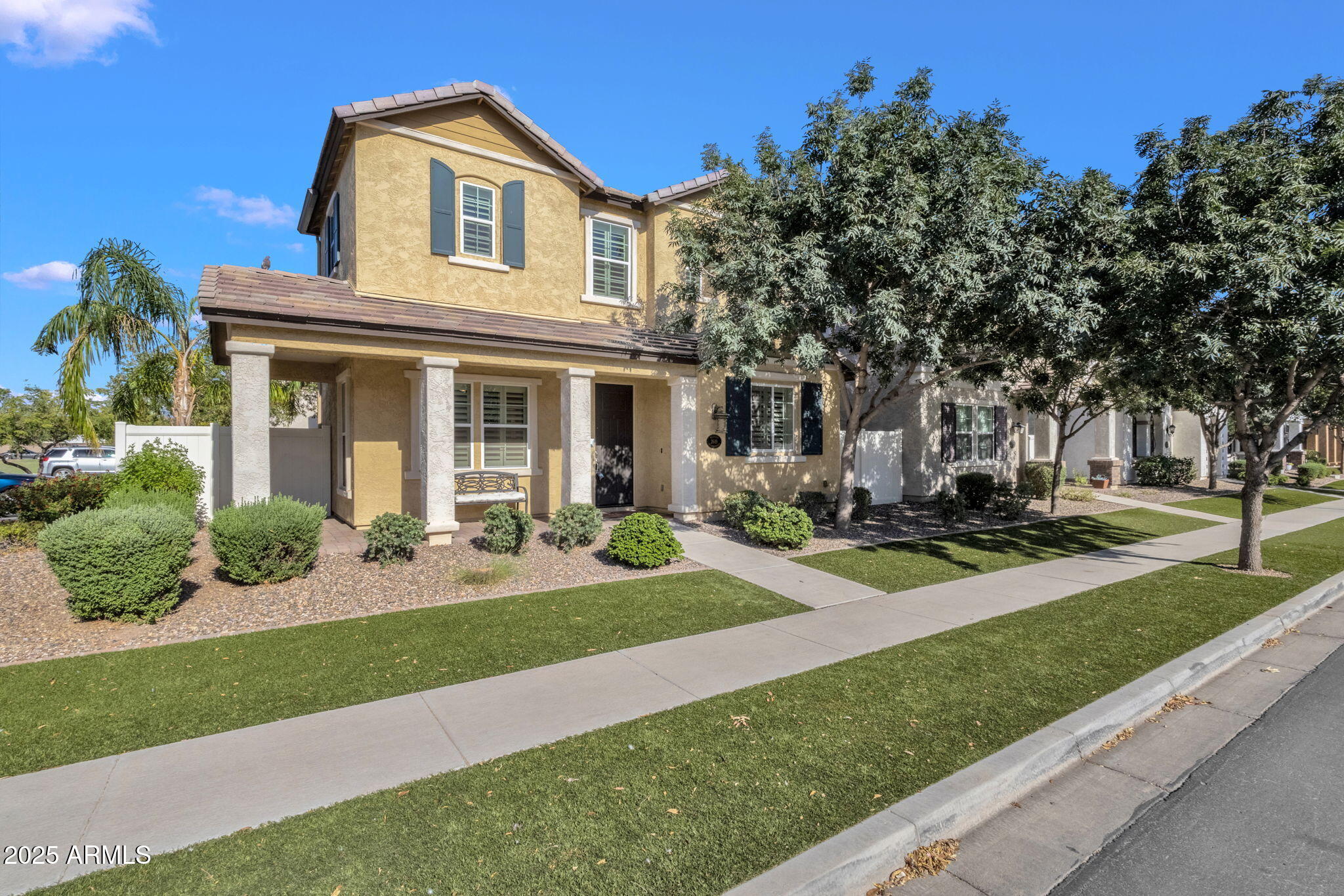 2649 S VALLE VERDE --