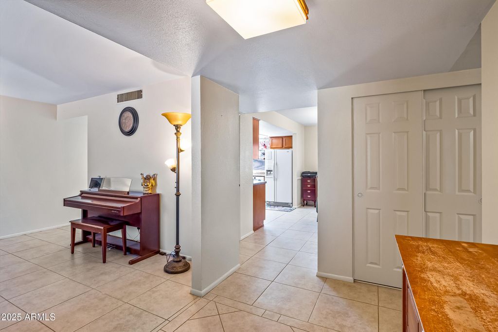 Photo of 4554 W Sunnyside Avenue, Glendale, AZ 85304 (MLS # 6928613)