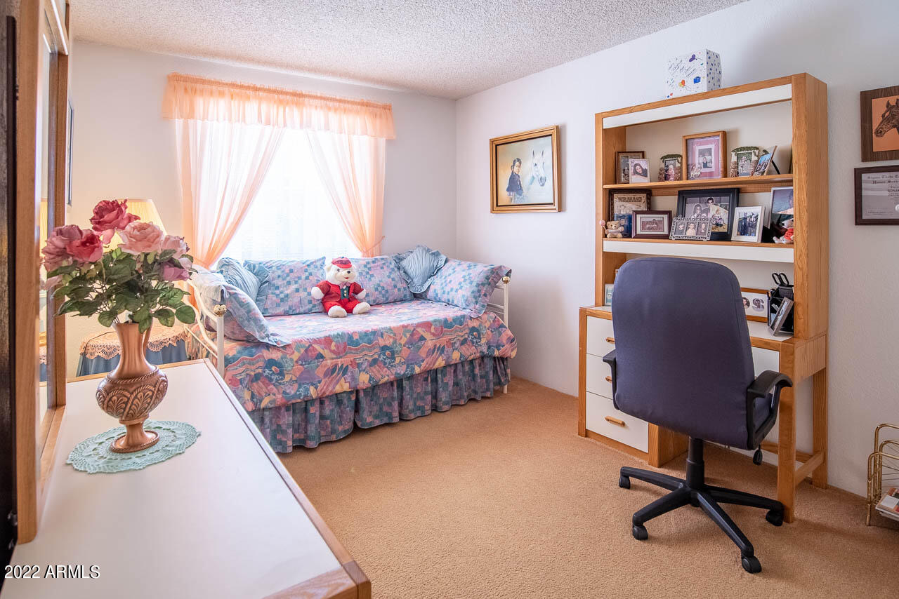 TOWN & COUNTRY ESTATES UNIT 12 - Residential