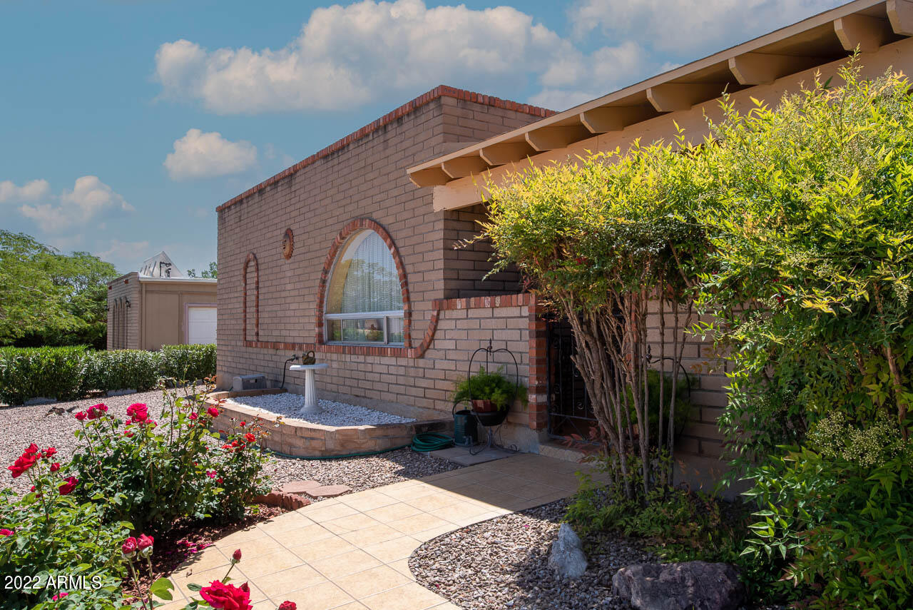 TOWN & COUNTRY ESTATES UNIT 12 - Residential